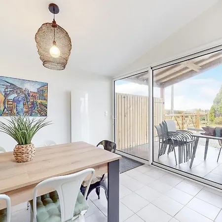 2 Bedroom Gorgeous In Verruyes