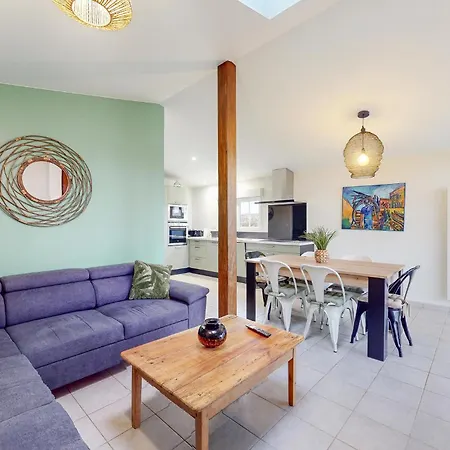2 Bedroom Gorgeous In فندق 3*