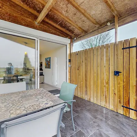 2 Bedroom Gorgeous In Verruyes